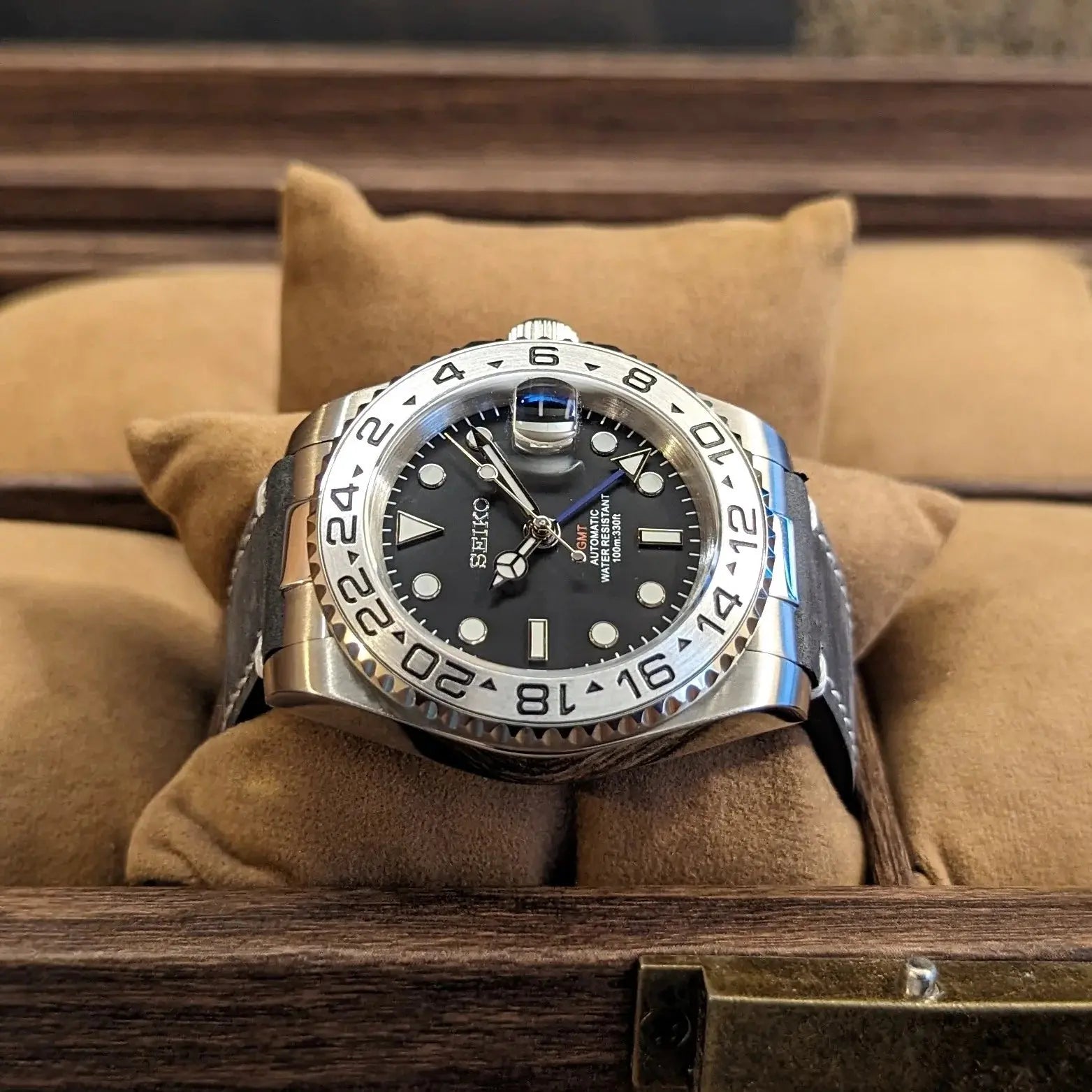 Seiko GMT Master-ii Stealth Mod Chrono122