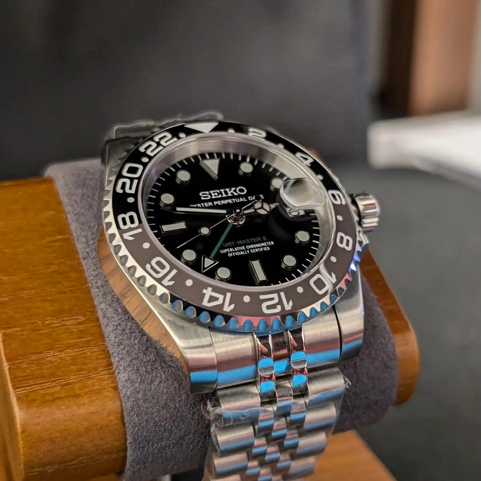 Seiko, GMT-Master, Bruce wayne