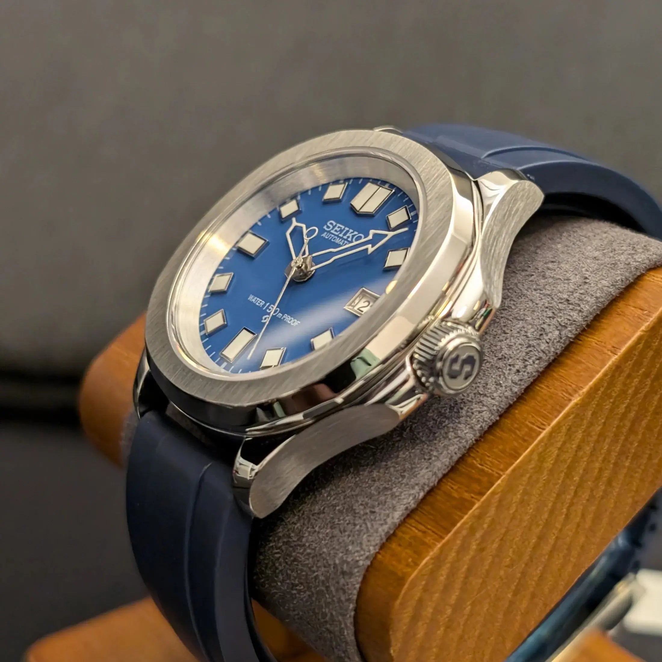Seiko modfiée, seiko-mod seiko naut bleue
