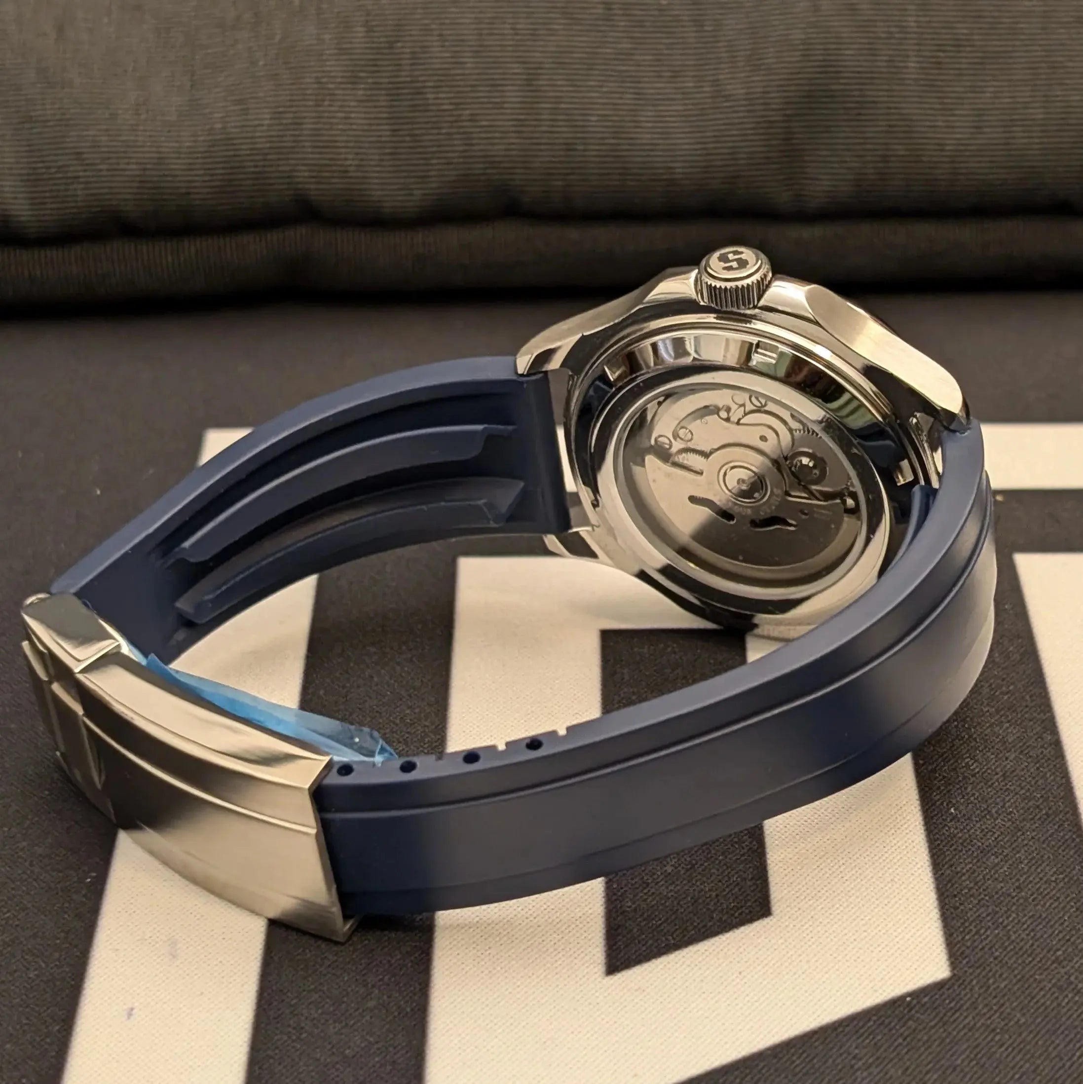 Seiko modfiée, seiko-mod seiko naut bleue
