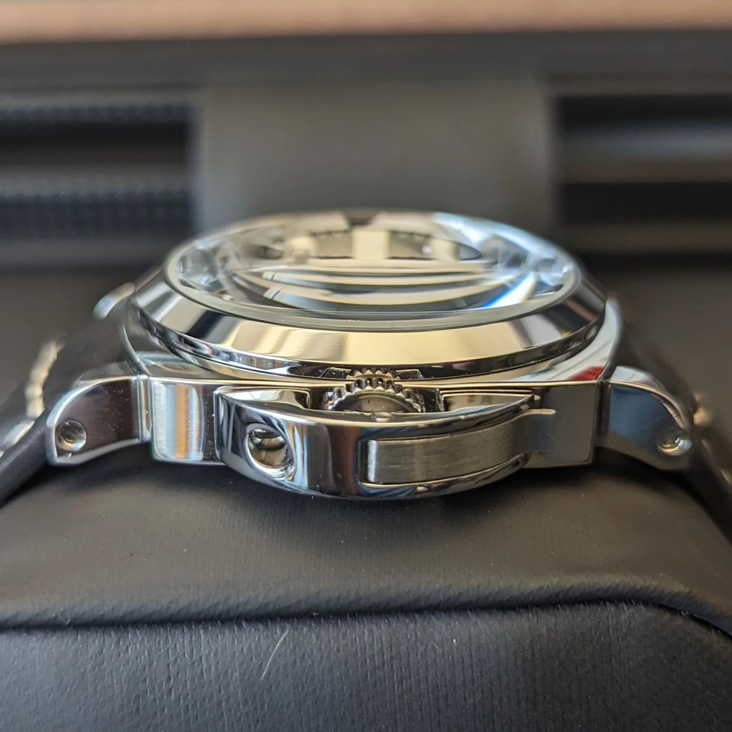 Seiko Panerai Luminor black