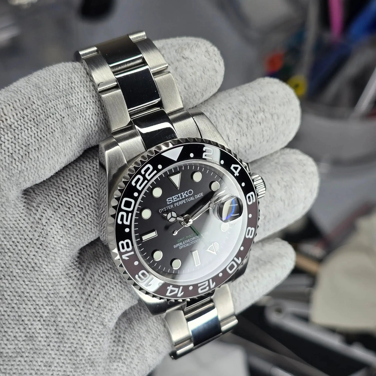 Seiko Mod GMT Bruce Wayne Chrono122